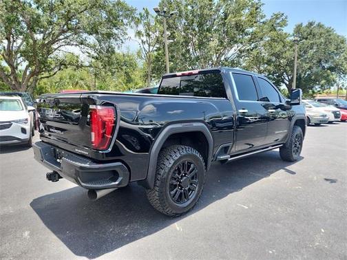 2022 GMC Sierra 2500 Denali