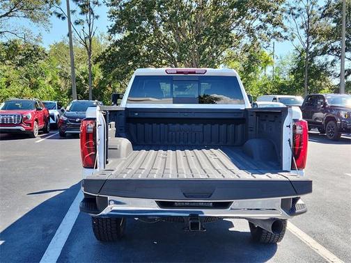 2024 GMC Sierra 3500 SLT