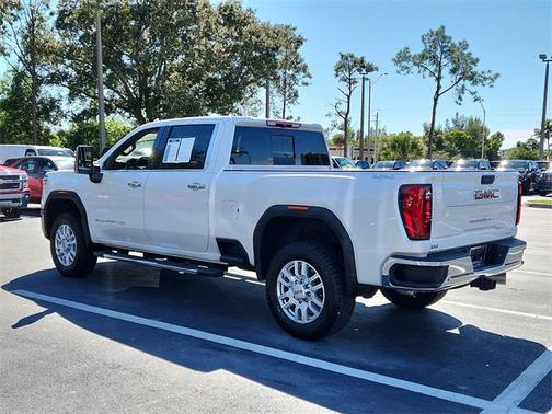 2024 GMC Sierra 3500 SLT