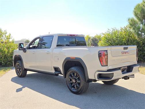 2026 GMC Sierra 2500 AT4