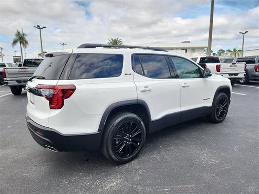 2023 GMC Acadia FWD SLE