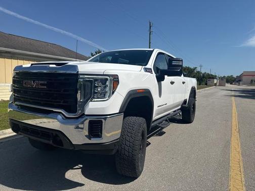 2022 GMC Sierra 2500 Base