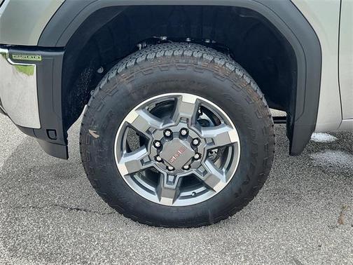 2025 GMC Sierra 2500 SLT