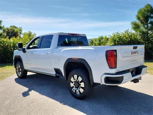 2026 GMC Sierra 2500 Denali