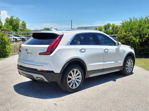 2019 Cadillac XT4 Premium Luxury