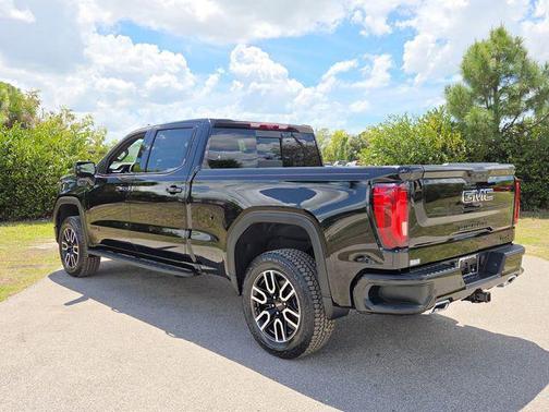 Onyx Black 2026 GMC Sierra 1500 AT4