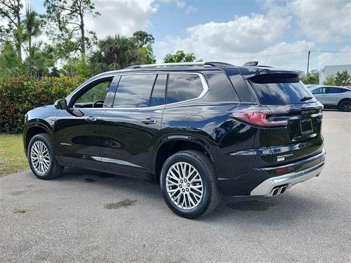 2025 GMC Acadia Denali