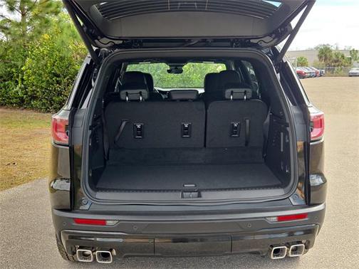 2026 GMC Acadia AT4 AWD