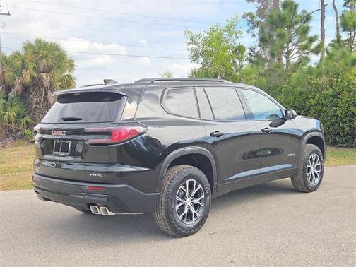 2026 GMC Acadia AT4 AWD