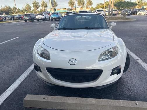 2015 Mazda MX-5 Miata Sport