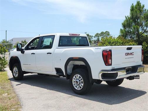 2025 GMC Sierra 2500 Base