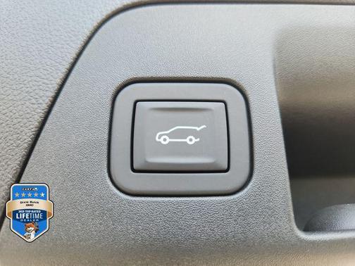 Midnight 2026 Buick Envision Avenir AWD