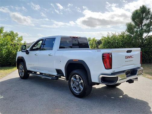 2026 GMC Sierra 2500 SLT