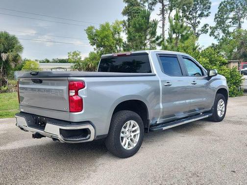Sterling Gray Metallic 2024 Chevrolet Silverado 1500 LT