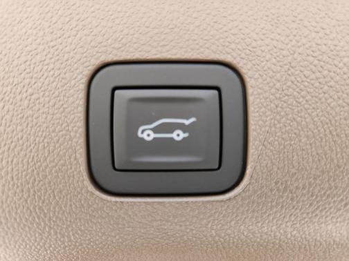 Summit White 2026 GMC Yukon Denali