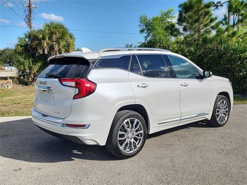 2022 GMC Terrain Denali