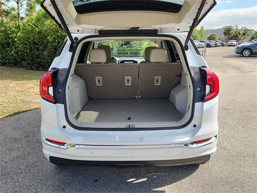 2022 GMC Terrain Denali