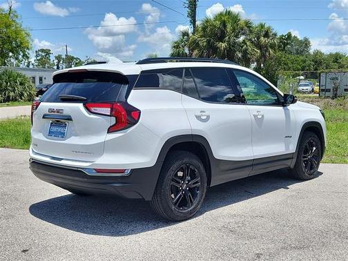 2022 GMC Terrain AWD AT4