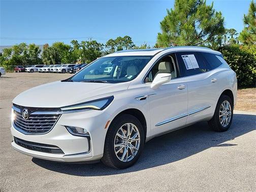 2023 Buick Enclave Essence FWD