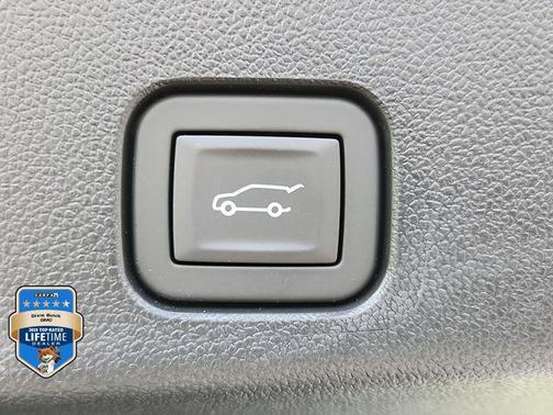 Sterling Metallic 2026 GMC Acadia Denali