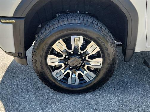 2025 GMC Sierra 2500 Denali