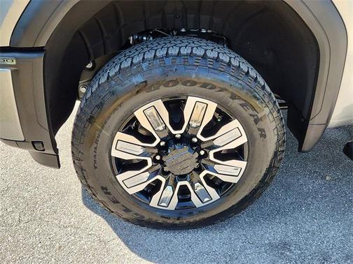 2026 GMC Sierra 2500 Denali