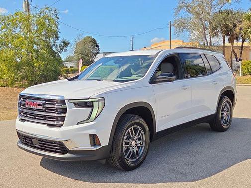 2026 GMC Acadia Elevation FWD