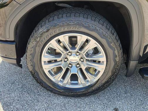 Onyx Black 2024 GMC Sierra 1500 Denali