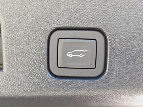 2026 GMC Acadia AT4 AWD