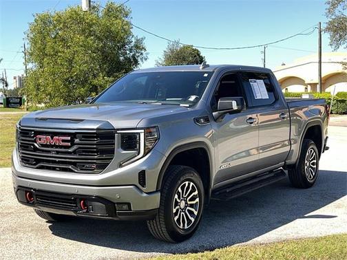 2023 GMC Sierra 1500 AT4
