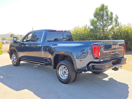 2023 GMC Sierra 3500 Denali