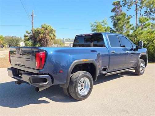 2023 GMC Sierra 3500 Denali