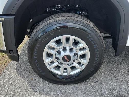 2025 GMC Sierra 2500 Base
