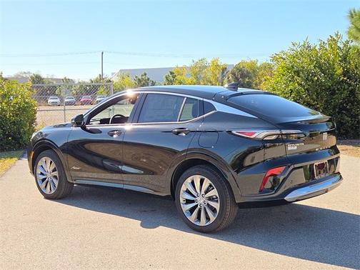 2026 Buick Envista Avenir FWD