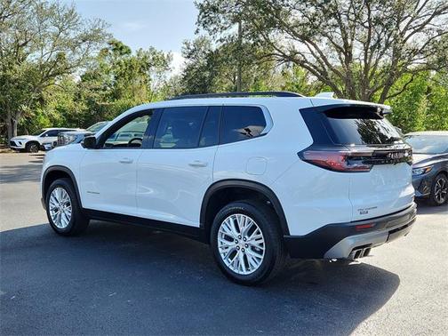 2024 GMC Acadia FWD Elevation