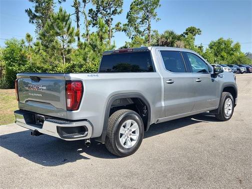 2025 GMC Sierra 1500 SLE