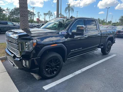 2021 GMC Sierra 2500 Denali