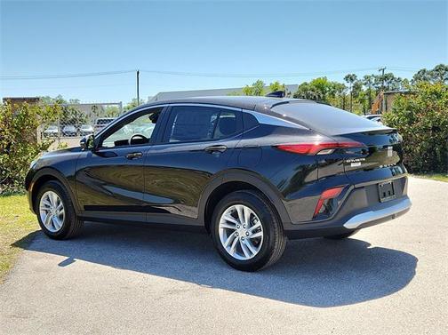 2025 Buick Envista Preferred FWD