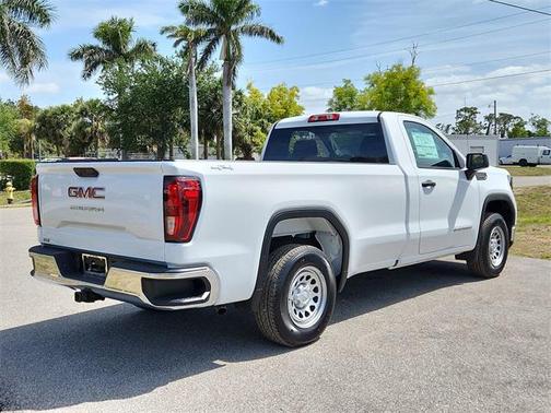 2025 GMC Sierra 1500 Pro