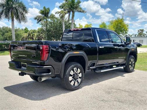 2025 GMC Sierra 2500 Denali