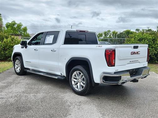 2022 GMC Sierra 1500 SLT
