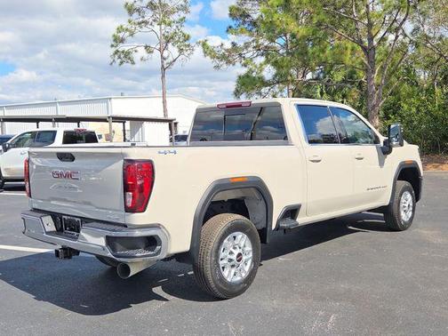 2026 GMC Sierra 2500 SLE