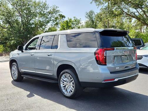 2025 GMC Yukon XL 4WD Elevation