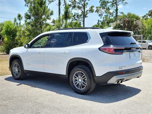 2025 GMC Acadia FWD Elevation