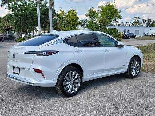 2025 Buick Envista Avenir FWD