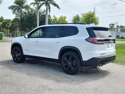 2025 GMC Acadia FWD Elevation