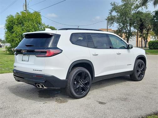 2025 GMC Acadia FWD Elevation