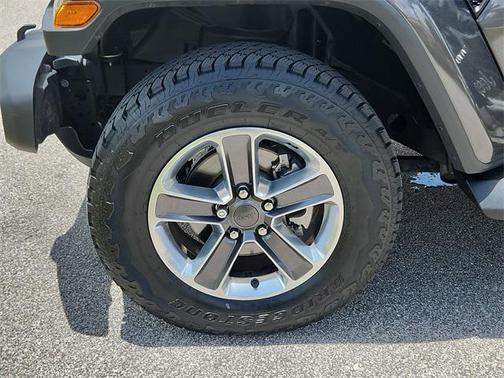 2020 Jeep Wrangler Unlimited Sahara