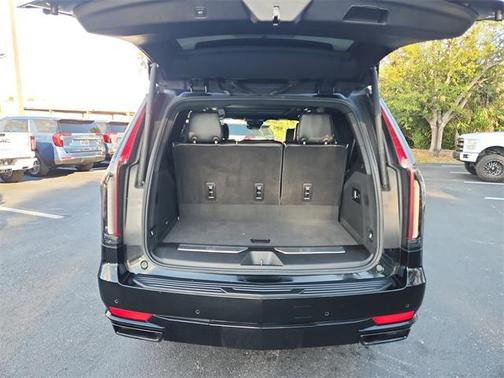 2021 Cadillac Escalade Sport