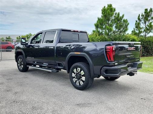 2025 GMC Sierra 2500 Denali